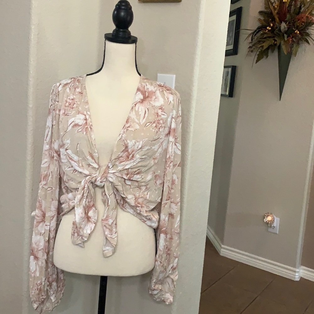 Timing tan floral with metallic top blouse Size M